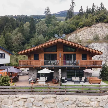 Elise Chalet